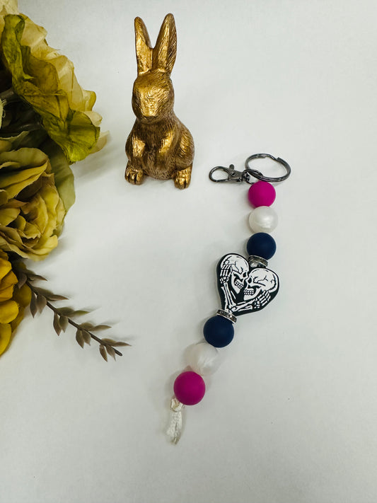 ‘Lovers’ Keychain - Pink and Navy Blue